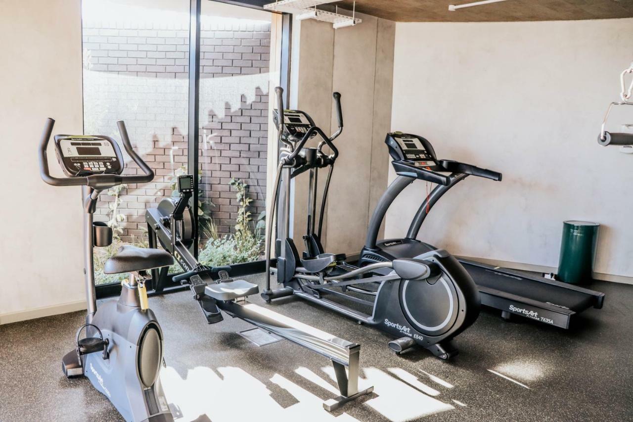 شقة كيب تاون  في Wex1 - Modern, Iconic, Pool, Gym, Wifi, Secure Parking المظهر الخارجي الصورة